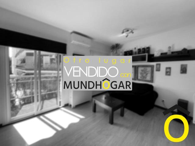 Piso en venta en calle de Antonia Lancha photo 0