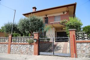 Casa-Chalet en Venta en Lliça D Amunt Barcelona photo 0