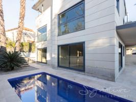 Villa En venta en Sant Cugat Del Vallès photo 0