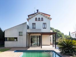 Piso En venta en Sant Cugat Del Vallès photo 0