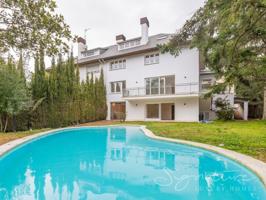 Villa En venta en Sant Cugat Del Vallès photo 0