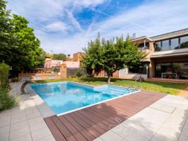 Villa En venta en Sant Cugat Del Vallès photo 0