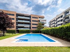 Piso En venta en Sant Cugat Del Vallès photo 0