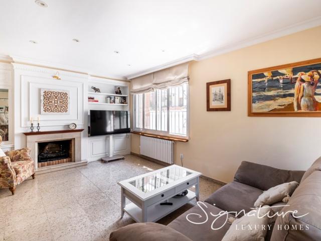 Unifamiliar Separadas En venta en Cerdanyola Del Vallès photo 0