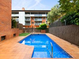 Piso En venta en Sant Cugat Del Vallès photo 0