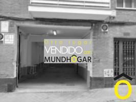 Local en venta en calle de María Pedraza photo 0