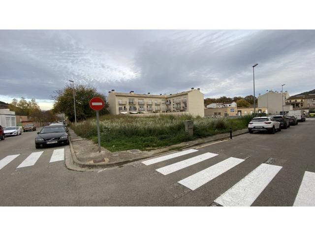 TERRENO EN OLOT photo 0