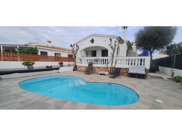 Encantadora casa en planta baja con piscina privada photo 0