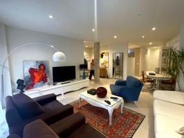 ESPECTACULAR VIVIENDA EN EL CENTRO DE DOS HERMANAS photo 0