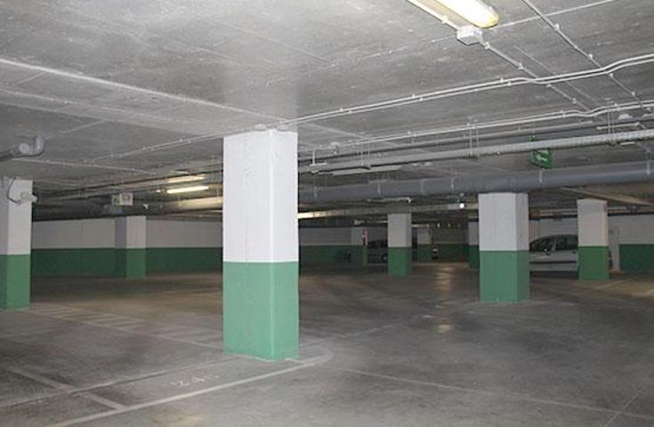 Plaza De Parking en venta en SEVILLA de 27 m2 photo 0