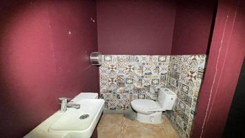 Local en venta en UTRERA de 177 m2 photo 0