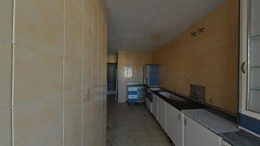 Piso en venta en ALCALÁ DE GUADAÍRA de 86 m2 photo 0