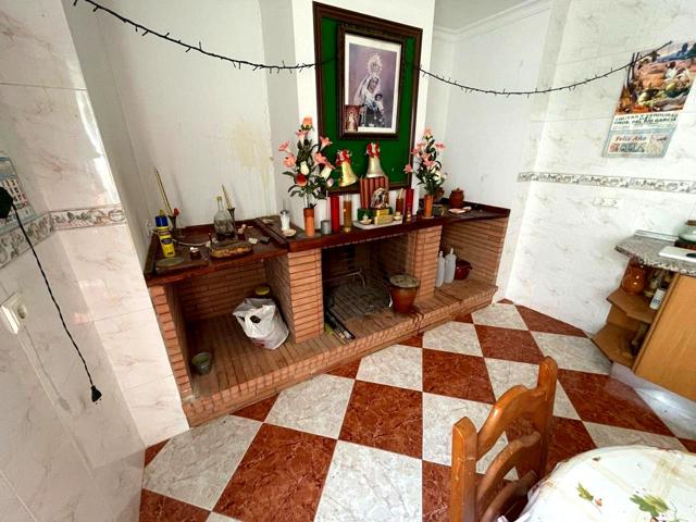 Casa en venta en Lantejuela photo 0