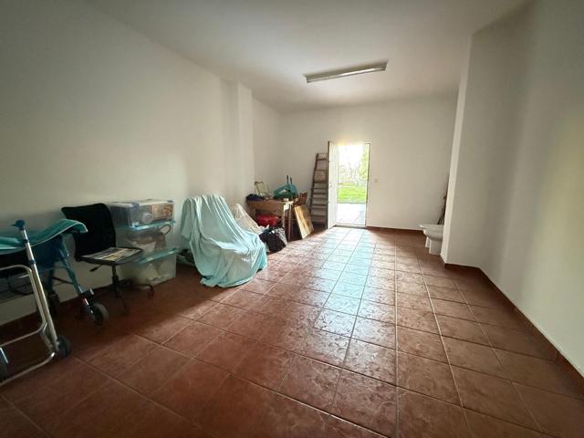 Local En venta en Vitoria-Gasteiz photo 0