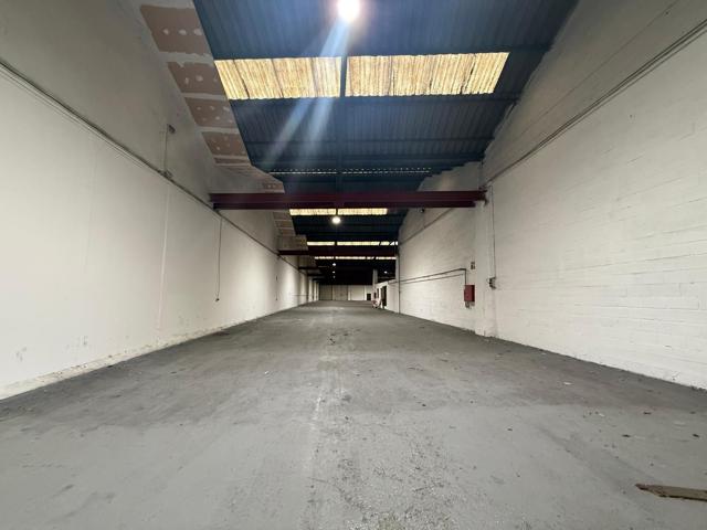 Almacén En alquiler en Vitoria-Gasteiz photo 0