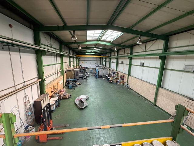 Almacén En alquiler en Vitoria-Gasteiz photo 0