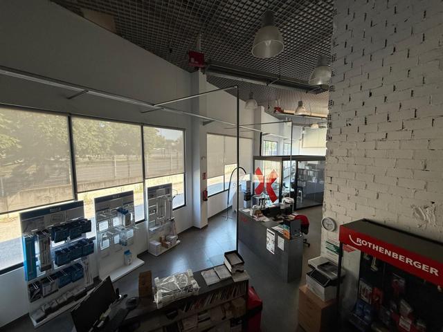 Almacén En alquiler en Vitoria-Gasteiz photo 0