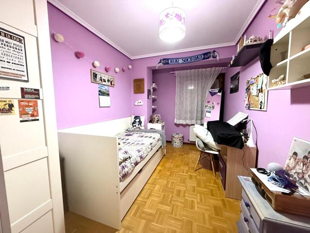 Piso En venta en Vitoria-Gasteiz photo 0