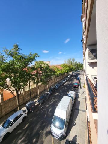 Piso En venta en Zaragoza photo 0