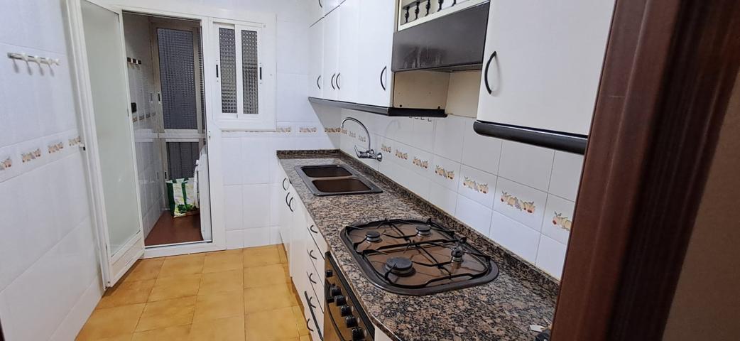 Piso - Sant Vicenç dels Horts photo 0
