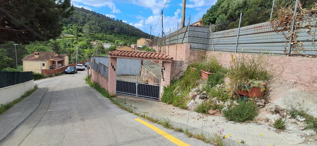 Chalet - Torre - Corbera de Llobregat photo 0