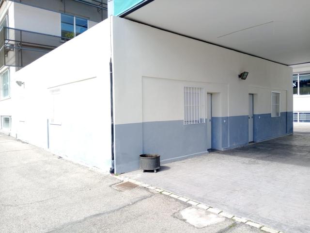 Local en venta en Avenida de la Industria, 42, Zona Industrial photo 0