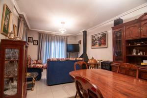 Unifamiliar Pareada En venta en Brunete, Brunete photo 0