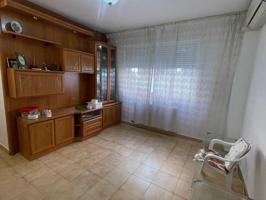 Piso En venta en Numancia, Madrid photo 0
