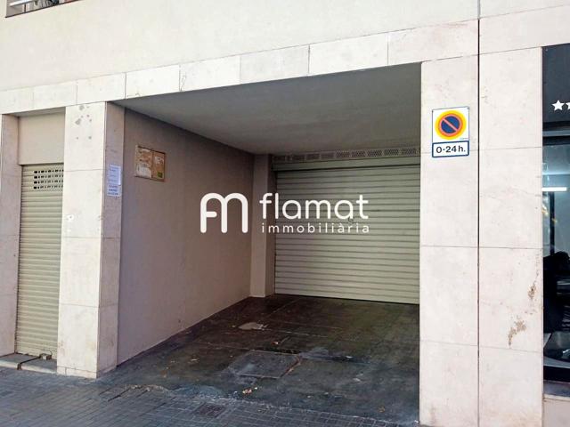 EN VENTA - Opción de alquiler PLAZA DE PARKING PEQUEÑA EN CALLE BILBAO photo 0