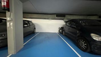 Alquiler plaza de parking en calle Biscaia photo 0