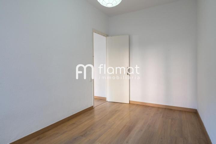 PISO CON TERRAZA EN AVENIDA MERDIANA photo 0