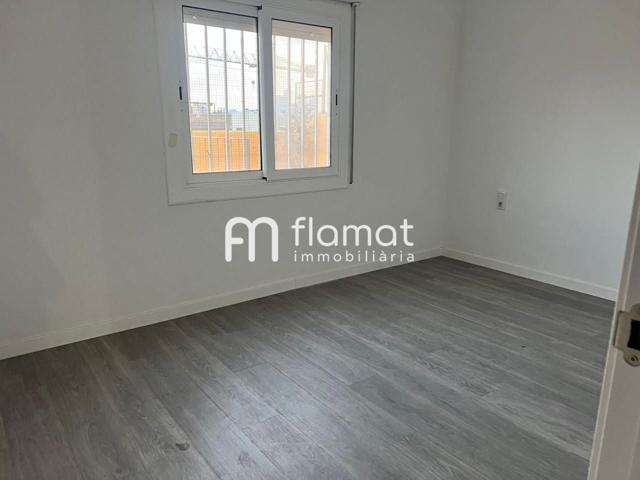 Piso en venta en Singuerlín photo 0