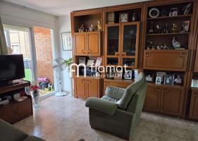PISO DE 4 HABITACIONES EN BADALONA photo 0