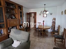PISO DE 4 HABITACIONES EN BADALONA photo 0
