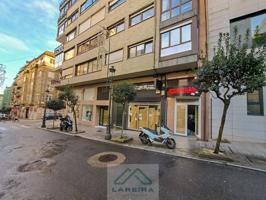 Local En venta en Vigo photo 0