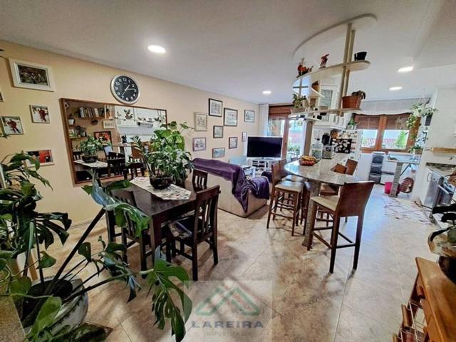 Piso en venta en Moaña (Resto Parroquia) photo 0