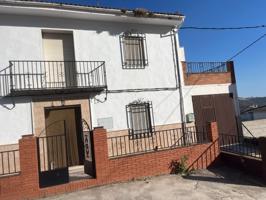 Unifamiliar Pareada En venta en El Higueral 2, Iznajar photo 0
