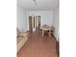 Piso en alquiler en Madrigal photo 0