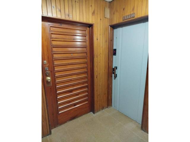 Piso en venta en Centre photo 0