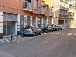 Local En venta en Riudoms photo 0
