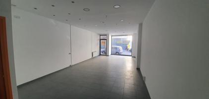 Local En venta en Igualada photo 0