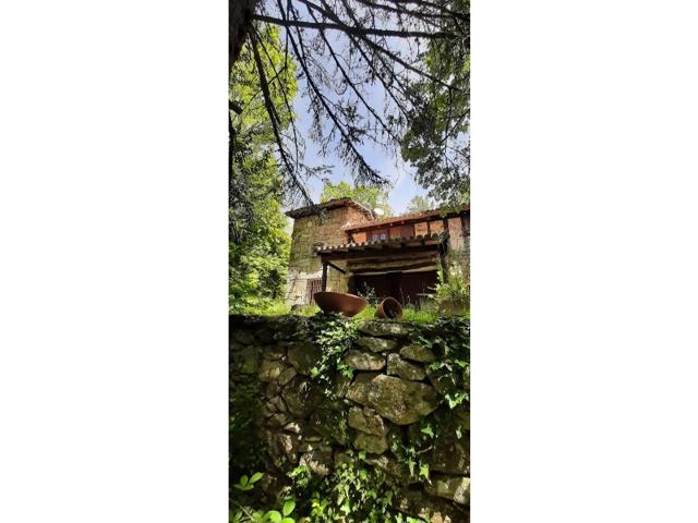 Villa En venta en La Adrada photo 0