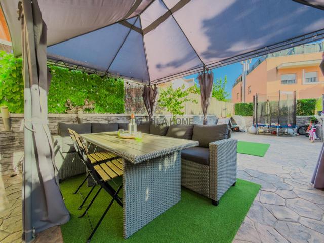 Casa adosada photo 0