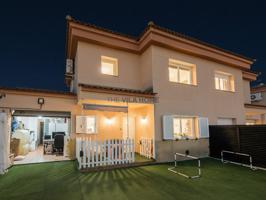 Casa unifamiliar en Les Pedreres photo 0