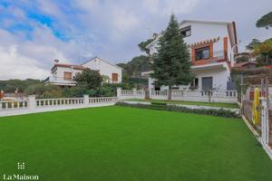 Casa En venta en Calle Agudes,les 76, 08319, Dosrius, Barcelona photo 0