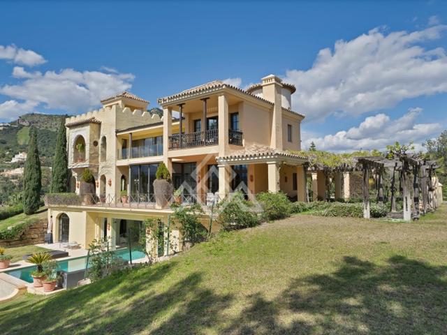 Villa En venta en Benahavís photo 0