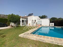 Unifamiliar Separadas En venta en Estepona photo 0