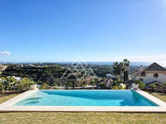 Unifamiliar Separadas En venta en Benahavís photo 0
