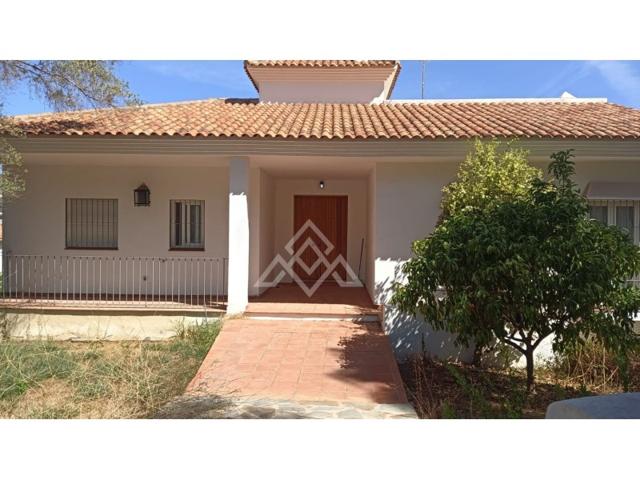 Unifamiliar Separadas En venta en Sotogrande photo 0