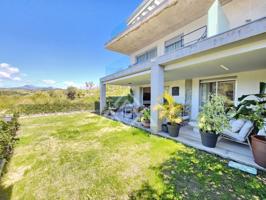 Planta Baja En venta en Bahía Dorada, Estepona photo 0